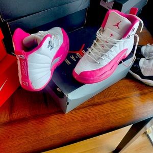 Jordan 12 Hot pink!!